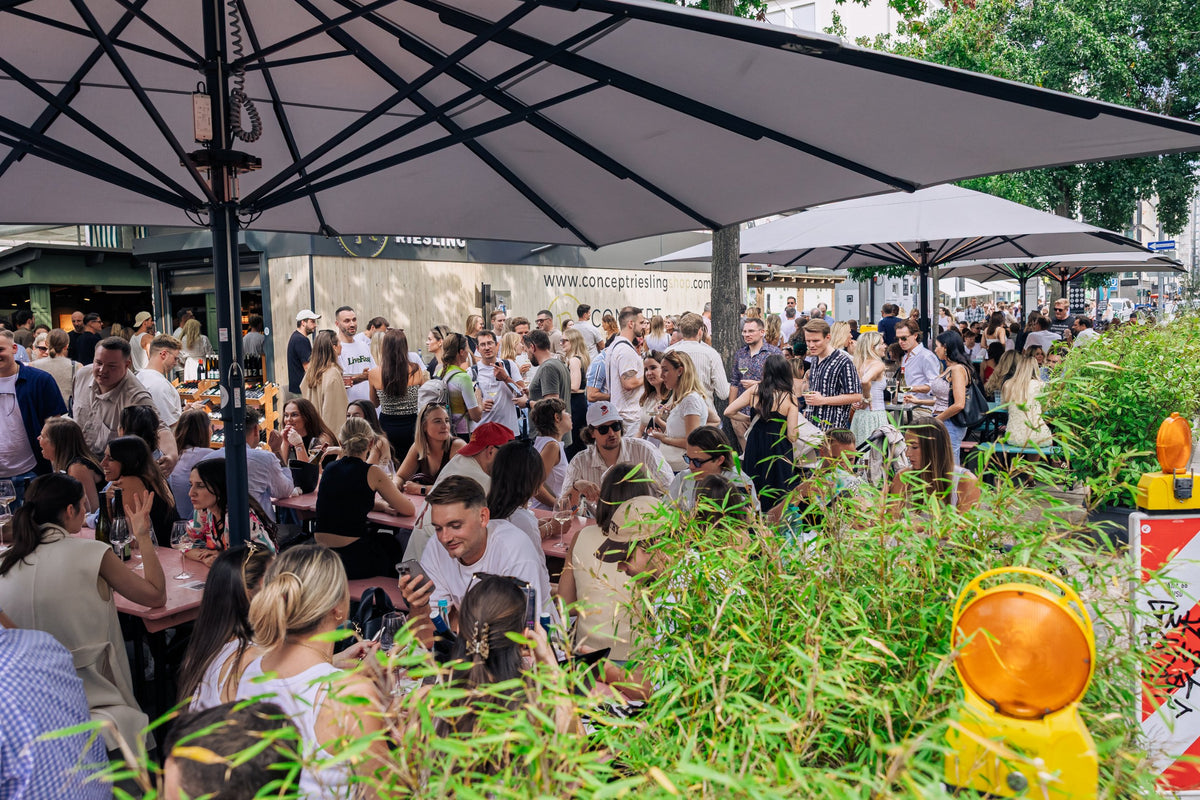 Weinbar Concept Riesling am Carlsplatz, Düsseldorf